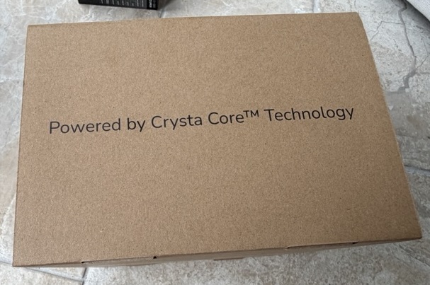 盒盖——Powered by CrystalCore Technology